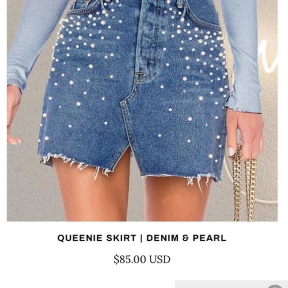 Denim + pearl skirt - Picture 3 of 3